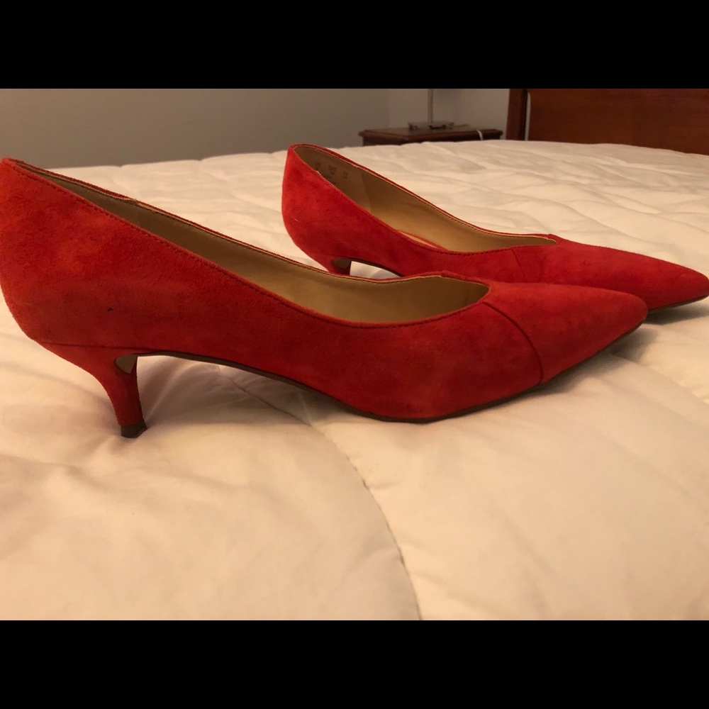 Franco Sarto Suede Pumps